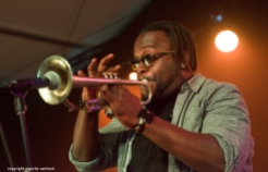 Makaya McCraven live at gent jazz 2017. foto; de trompettist van Makaya